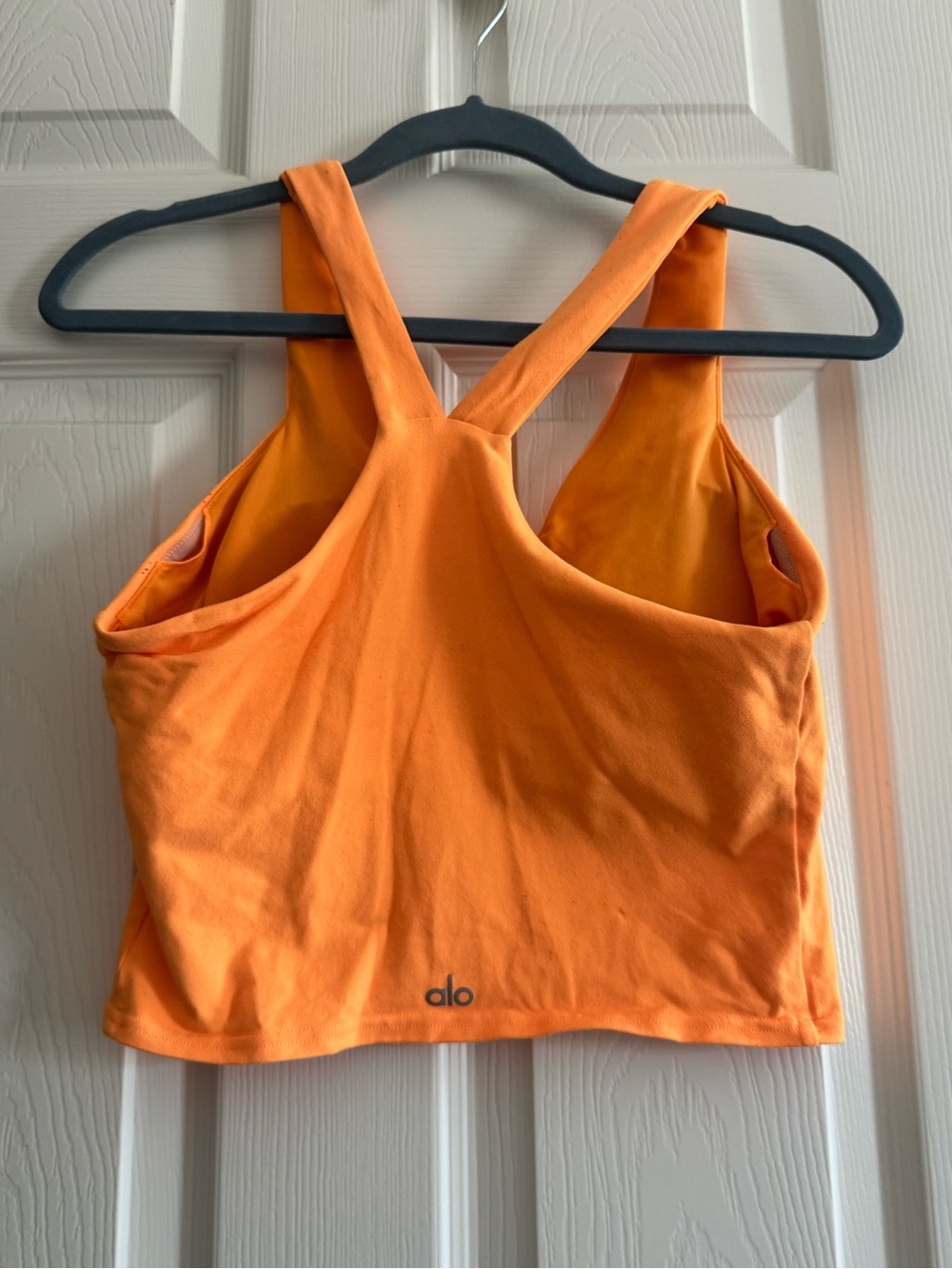 ALO Yoga Orange V-Neck Racerback Crop Tank/Sports Bra - Picture 3 of 3